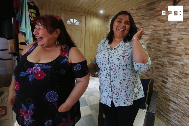 EFEnoticias's tweet photo. ENTREVISTA | De símbolo del estallido al Senado chileno: "Quiero legislar para la gente".

Por @mmartinezmur 
📸 Elvis González
https://t.co/BQfABgLSO5 https://t.co/NDatcClJFX