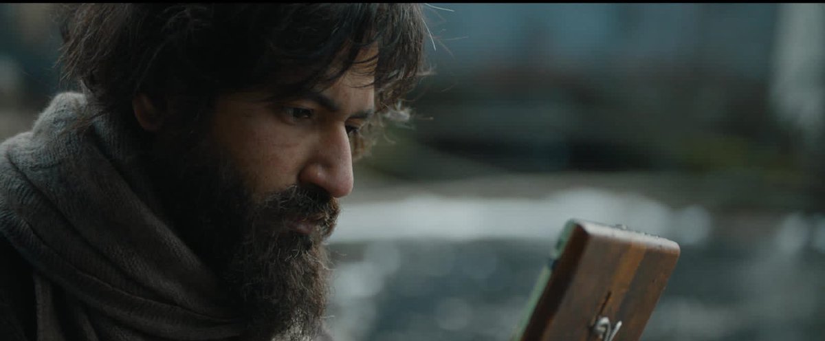 rohitjswl01's tweet photo. Yes You all guessed it right @vickykaushal09 delivers yet another smashing hit performance in #SardarUdham, @shoojitsircar has another gem in store for audiences.

Full Review at 12am https://t.co/hritWaJIVE