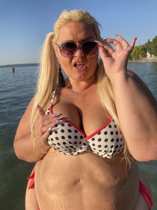 Hello guys! I love skinny guys. Do you love chubby girls? Hot content: https://t.co/4WEeWarlpI #ssbbwlovers<a href="/tag/curvesarebeautiful"class="tags"><span>#curvesarebeautiful</span></a><a href="/tag/ssbbwlovers"class="tags"><span>#ssbbwlovers</span></a><a href="/tag/bbwamatuer"class="tags"><span>#bbwamatuer</span></a><a href="/tag/chubbybelly"class="tags"><span>#chubbybelly</span></a>