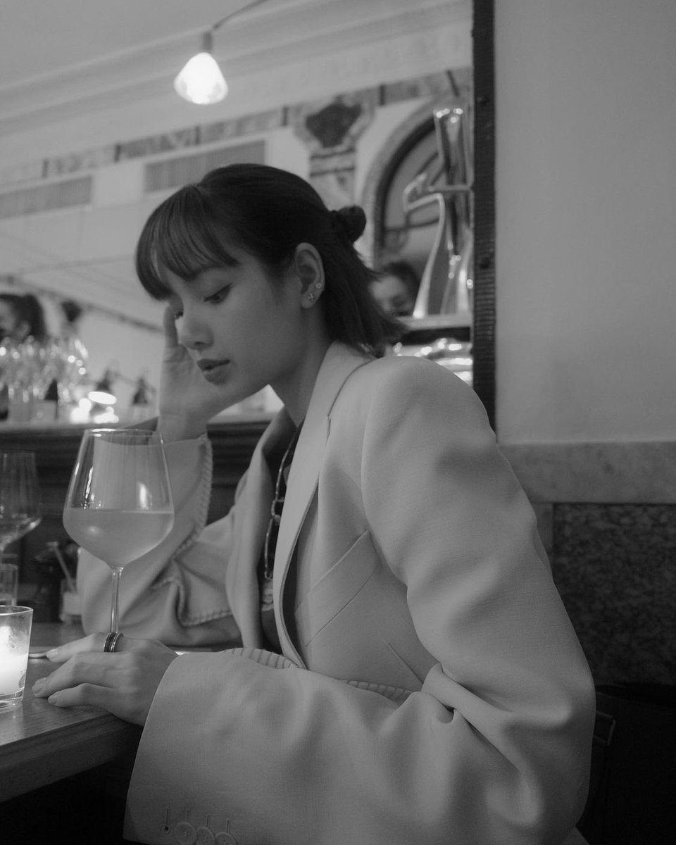 BLACKPINK LISA 리사 tweet media