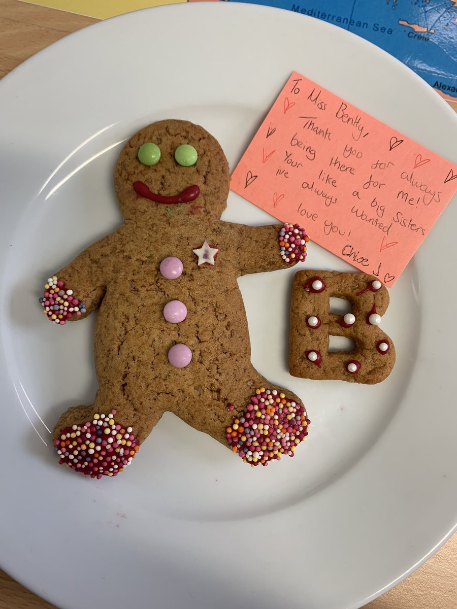 SBentley__'s tweet photo. This lovely lady made me a delicious treat today, with a very special message! Thank you so much #Kindness #ThisIsAP https://t.co/ny4uw0BTDm