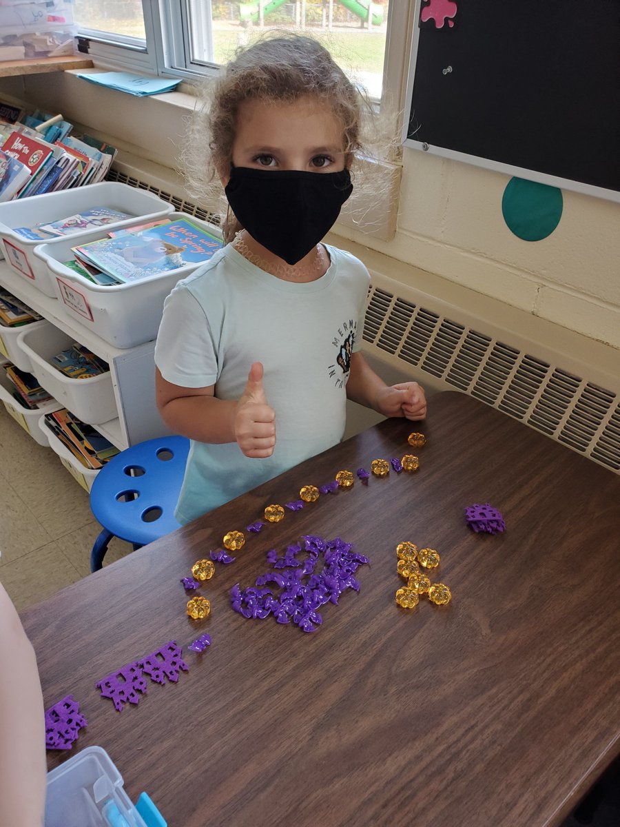 GillBaskwill's tweet photo. Halloween is so inspiring! #patterns #counting #mathworkstations #Kindergarten @SMES01 https://t.co/qXGy5Uvg6M