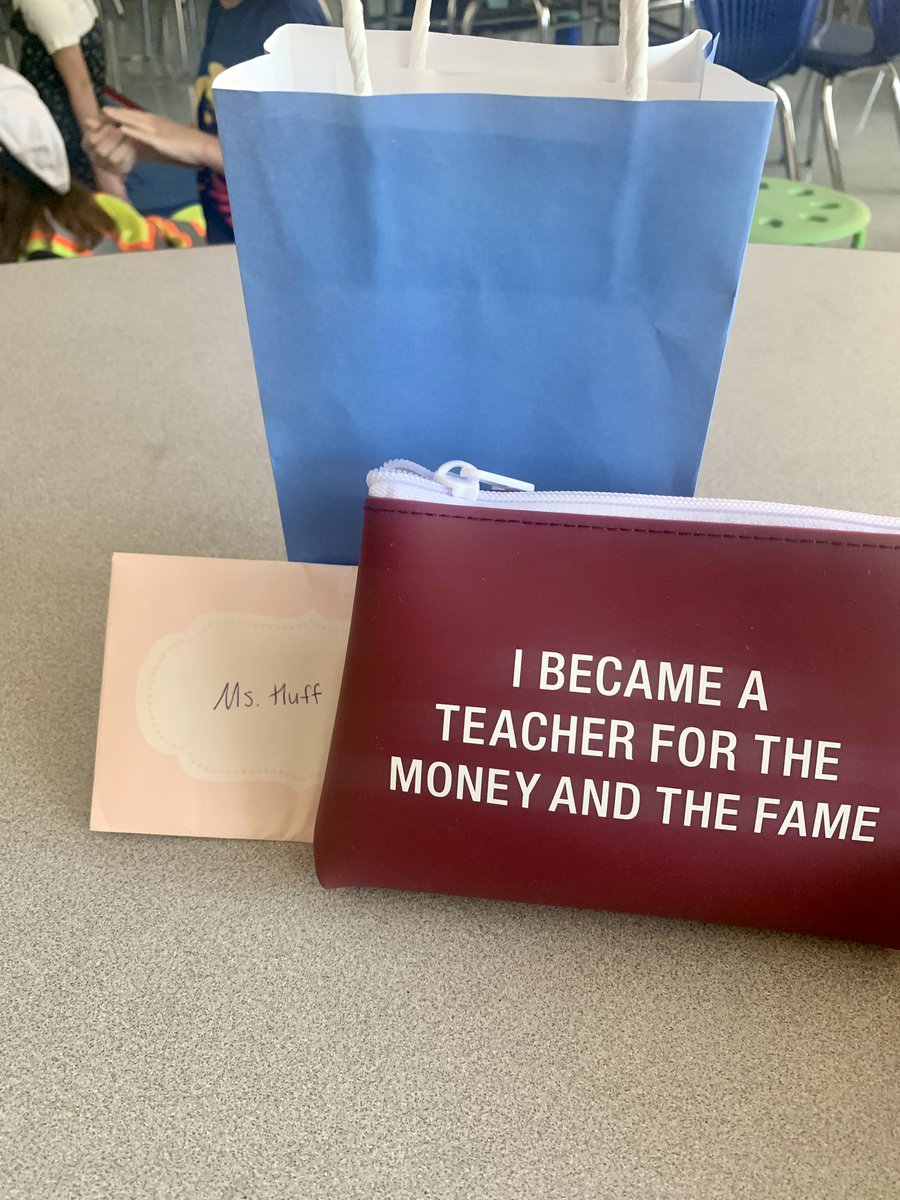 Miss Huff tweet media