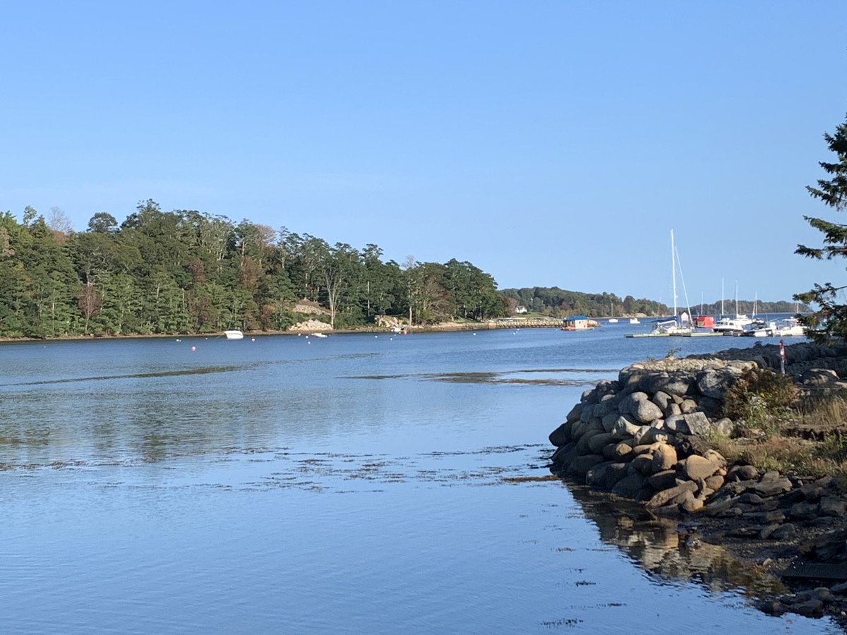 BillySchurman's tweet photo. Visiting @TownBridgewater @VisitMahoneBay @TownLunenburgNS @ beautiful South Shore? Welcome agent Denise would love to see you @ Welcome Centre located just off highway #103 Blockhouse to share the lists & lists of things to see & do @TourismNS #ComeVisit #ComeLive #ComePlay https://t.co/niz1Wmy5FJ