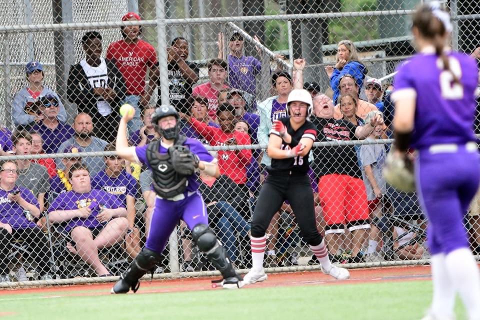 brook_jenkins15's tweet photo. “do you show emotion when you play?” https://t.co/8GTTEaZ8DY
