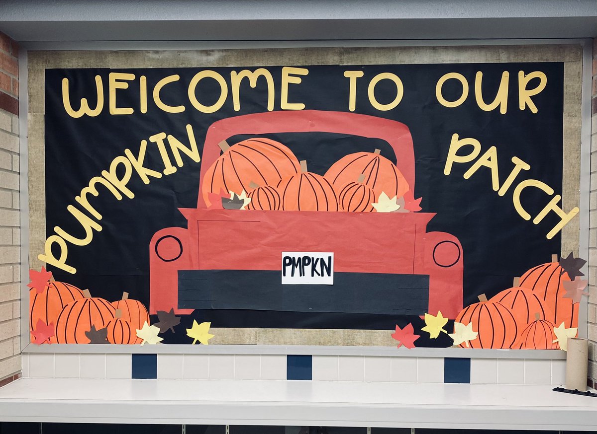 Blown away by the adorable bulletin board our FTI students came up with this week! They even showed up early just to make sure it got finished! 🎃🧡 @SHSFTI #bulletinboard #itsfallyall