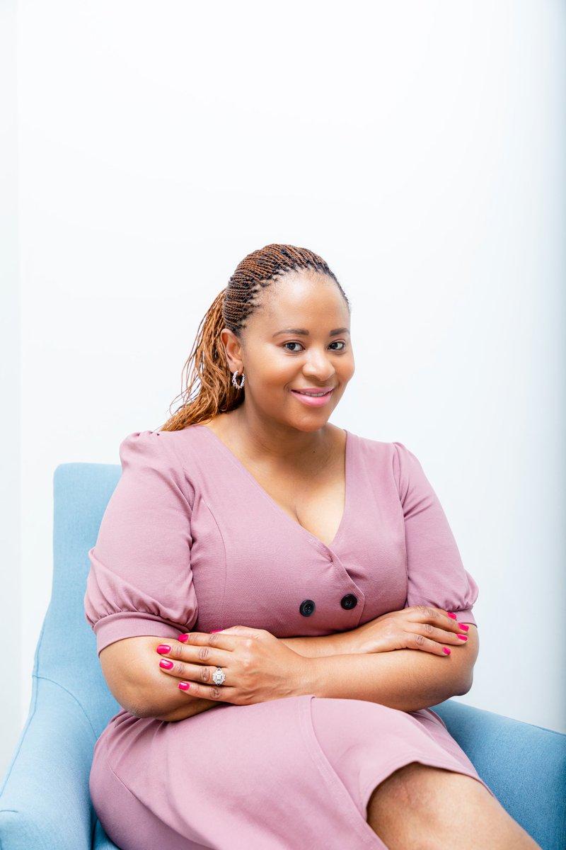 Dr Lusanda Jonas-Mbili is a Fellow of the College of Surgeons, and a Specialist General Surgeon. Dr Jonas obtained her MBChB at the University of Cape Town and went on to further her education at the University of Witwatersrand, earning her Masters in Medicine (MMed).