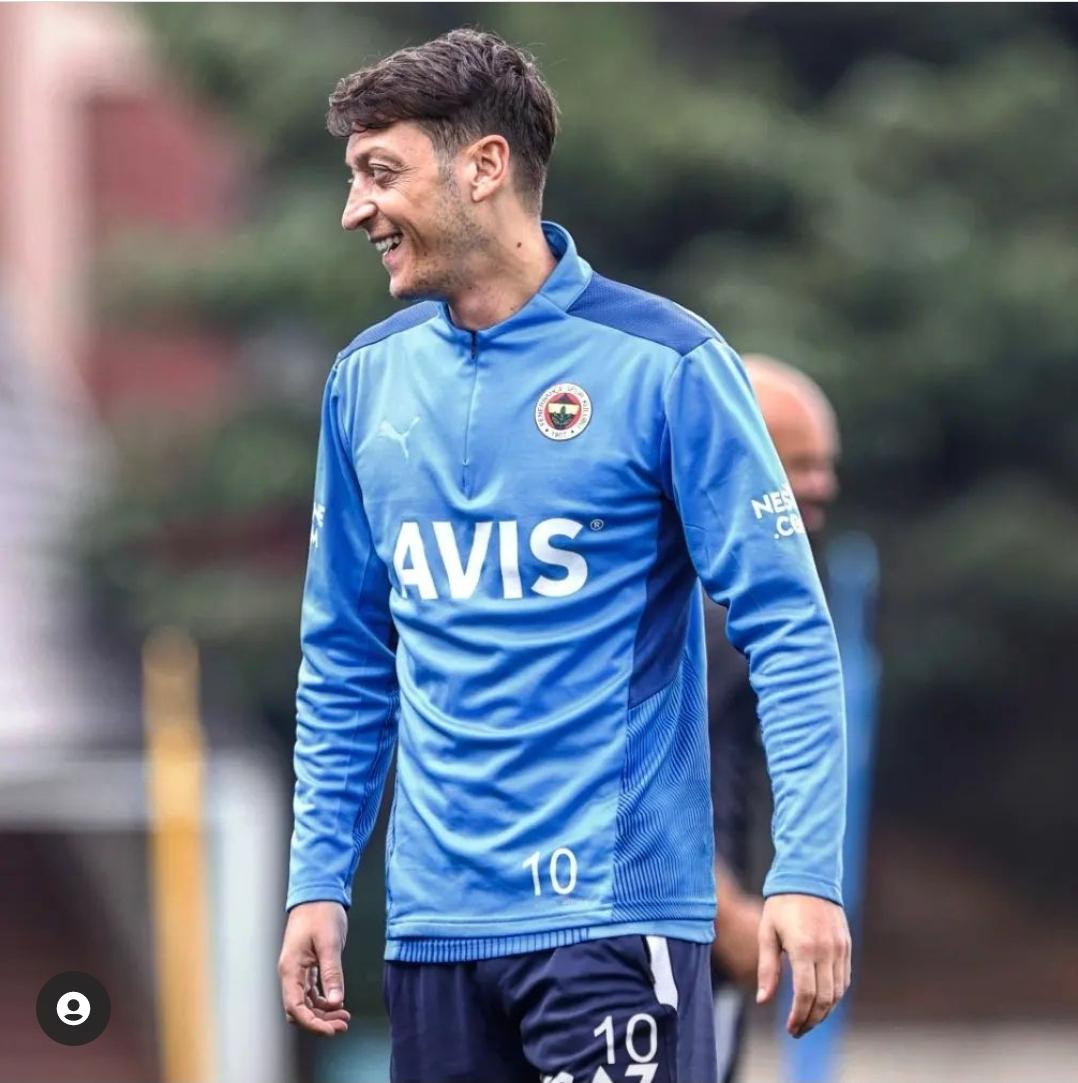  Happy Birthday Mesut Ozil 