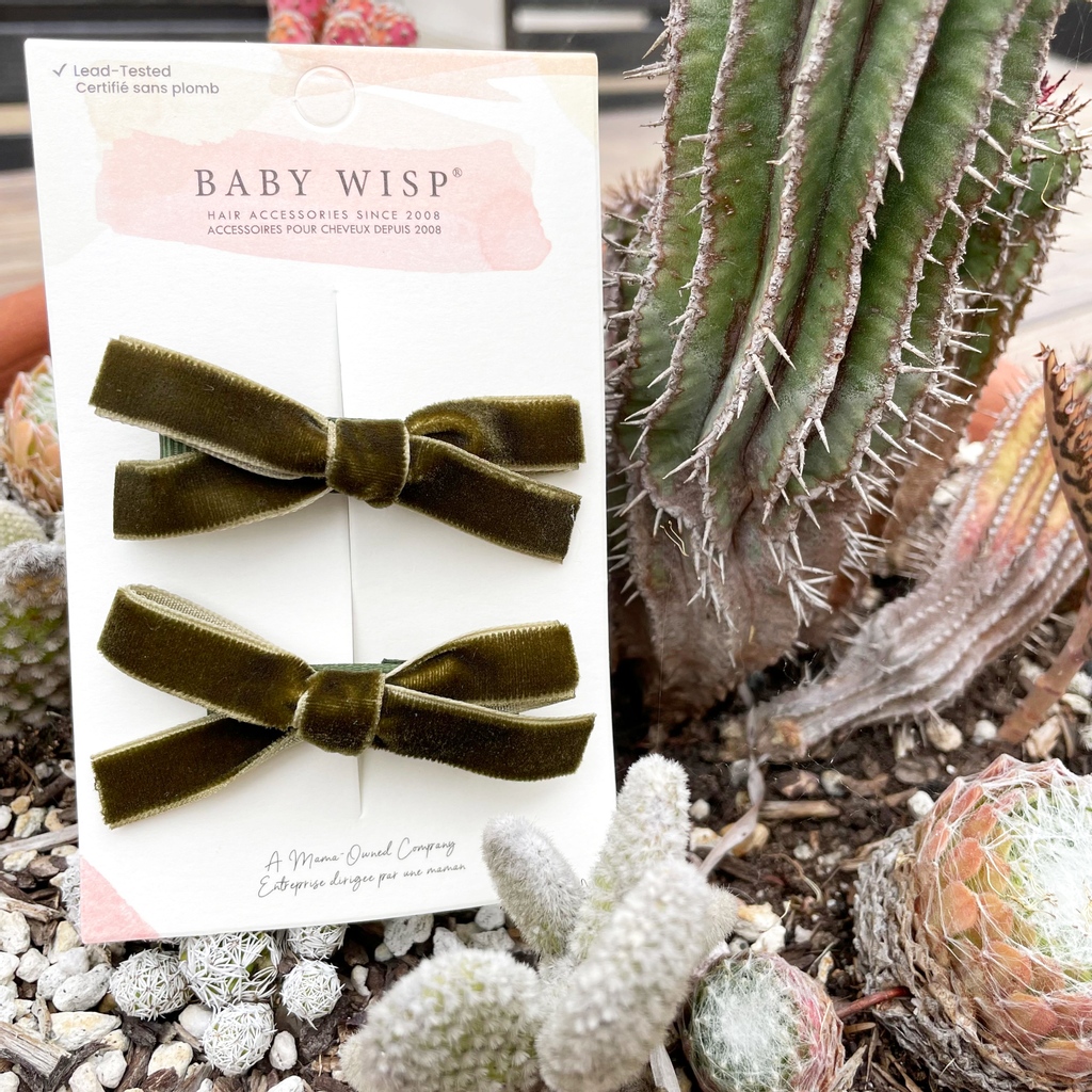 babywisp's tweet photo. Velvet in the Fall. This lush shade in Moss comes in a pair so it's perfect for dressing up her pigtails. Now Buy one, get one FREE on over 20 colors to choose from. https://t.co/aghqumig3x https://t.co/Smdlme2Nwc