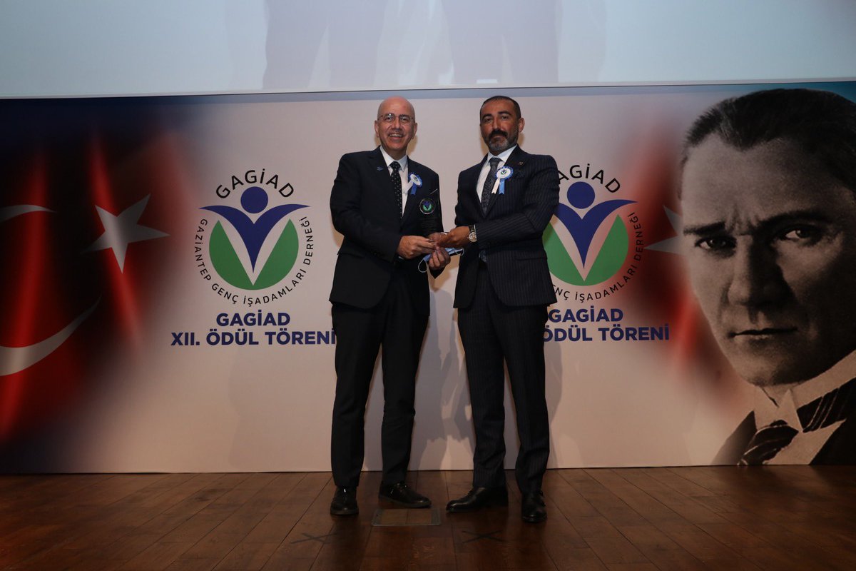 🥇 GAGİAD XII. ÖDÜL TÖRENİ

Sağlık Dalında Ödül Sahibi
Prof. Dr. Önder Ergönül
#GagiadÖdülTöreni