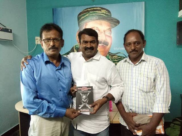 musiri_lovegesh's tweet photo. உண்மையை மேற்கோள் காட்டி கூறியதற்கு #திருட்டுதிமுக அரசு சீதையின் மைந்தனை  கைது செய்திருப்பது கண்டிக்கத்தக்கது..!

பாசிச பிஜேபி க்கும் திமுக வுக்கும் 
வித்தியாசம் இல்லை #DMKisRSS
#stand_with_seethaiyinmainthan https://t.co/FR415GZsvW