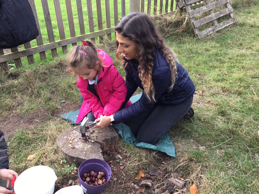 TJPrimary's tweet photo. Forest School π³ #TJReception #TJoutdoorlearning #TJforestschool https://t.co/qw1791wyBB