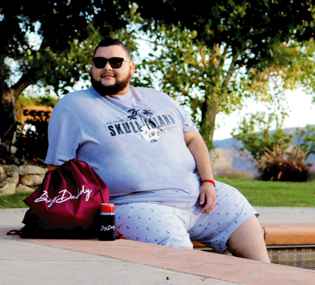 BeBigDaddy's tweet photo. The only impossible journey is the one you never begin
@bebigdaddy
@yeschefcarlos
#bebigdaddy #bigdaddy #bigdaddyclothing #plussizemen #plussizefashion #menofsize #bigandtall #mensfashion #menswear #skullisland https://t.co/oRCMu7Rdx6