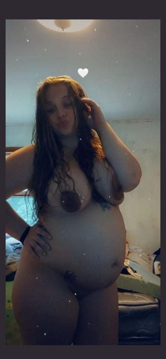 submit_nude's tweet photo. Pregnant beauty. Rate her 1-10 https://t.co/nViyCJ1Yip