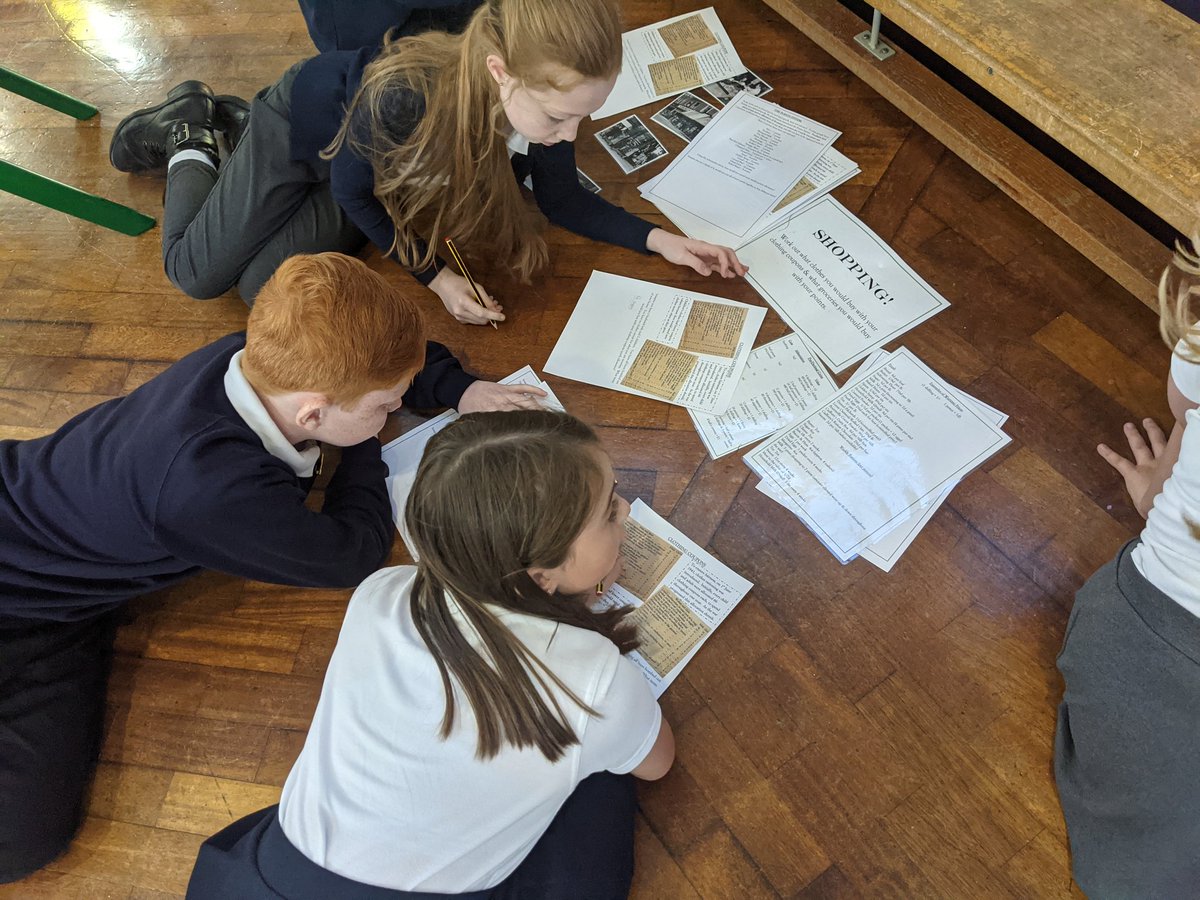 SpringCottagePS's tweet image. Year 6 had a fantastic morning with @TheMobileMuseum gaining some incredible insight into life during World War Two #SpringCottage6Tu