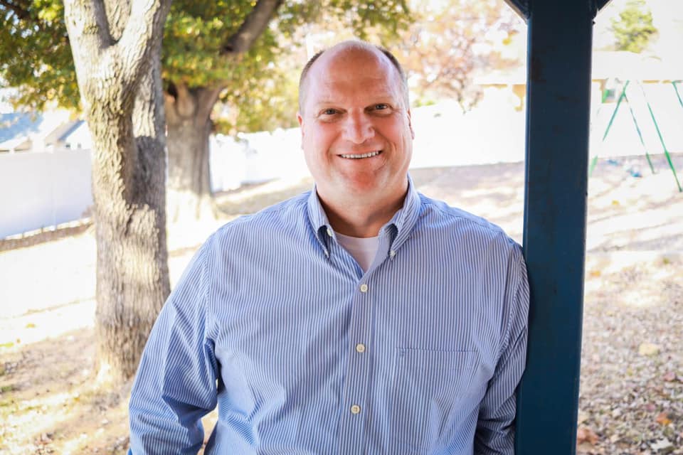 CESFortSmith's tweet photo. Happy Boss's Day to the Captain of our Ship, Mr. Jack! 

You have led us well for the last 10 years and we are so thankful for your dedication to the Fort Smith Children's Shelter &amp; GetREAL24 program! 

#LeadersthatLead #BestBossAward #HappyFriday https://t.co/RWhNuFGEVC