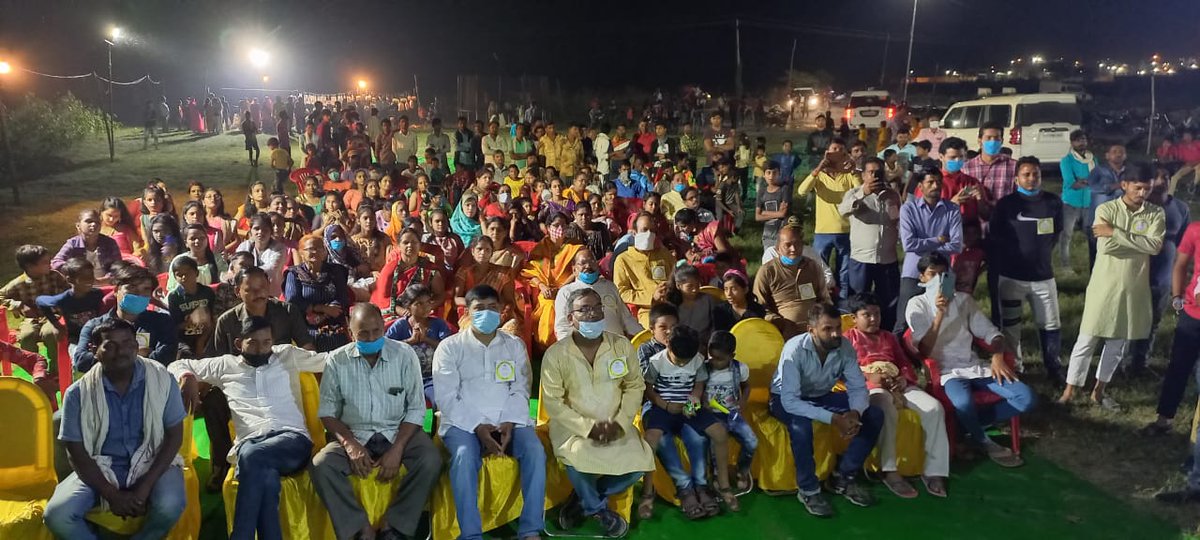 Avinash Trivedi - Bablu (@mla_avinash) on Twitter photo рдЕрдзрд░реНрдо рдкрд░ рдзрд░реНрдо рдХрд╛ рдорд╣рд╛рдкрд░реНрд╡ рд╡рд┐рдЬрдпрджрд╢рдореА рдХреЗ рдкрд╛рд╡рди рдЕрд╡рд╕рд░ рдкрд░ рдЕрдкрдиреЗ рд╡рд┐рдзрд╛рдирд╕рднрд╛ рдХреНрд╖реЗрддреНрд░ рдХреЗ рдХреБрд░реНрд╕реА рд░реЛрдб рд╕реНрдерд┐рдд рдЕрд╡рдзрдкреБрд░рдо рд╕реЛрд╕рд╛рдЗрдЯреА рджреНрд╡рд╛рд░рд╛ рдЖрдпреЛрдЬрд┐рдд рдореЗрд▓реЗ рдореЗрдВ рд╕рдореНрдорд┐рд▓рд┐рдд рд╣реБрдЖ l
#VijayaDashami рдЕрдзрд░реНрдо рдкрд░ рдзрд░реНрдо рдХрд╛ рдорд╣рд╛рдкрд░реНрд╡ рд╡рд┐рдЬрдпрджрд╢рдореА рдХреЗ рдкрд╛рд╡рди рдЕрд╡рд╕рд░ рдкрд░ рдЕрдкрдиреЗ рд╡рд┐рдзрд╛рдирд╕рднрд╛ рдХреНрд╖реЗрддреНрд░ рдХреЗ рдХреБрд░реНрд╕реА рд░реЛрдб рд╕реНрдерд┐рдд рдЕрд╡рдзрдкреБрд░рдо рд╕реЛрд╕рд╛рдЗрдЯреА рджреНрд╡рд╛рд░рд╛ рдЖрдпреЛрдЬрд┐рдд рдореЗрд▓реЗ рдореЗрдВ рд╕рдореНрдорд┐рд▓рд┐рдд рд╣реБрдЖ l
#VijayaDashami