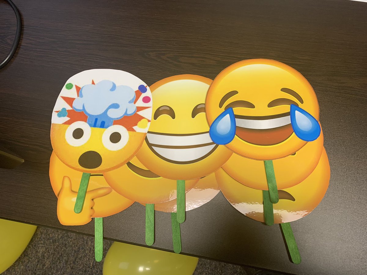 DrJWilson1906's tweet photo. We always laugh in @SSS_DeSotoISD about my facial expressions…how fitting that they showered me with tons of surprises including a parade of emojis 😃…my team is the best 💛💚 https://t.co/A51o0Wajkz