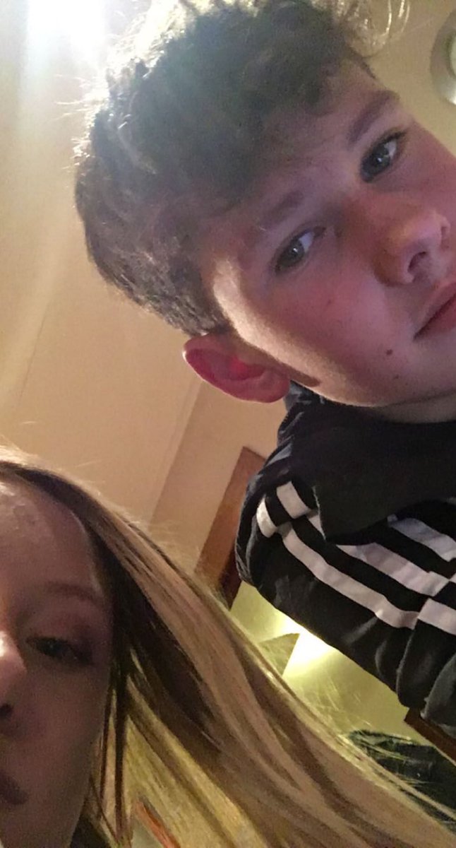 Happy 18th birthday <a href="/_charliehay/">charlie hay</a> have a good one 🎉x