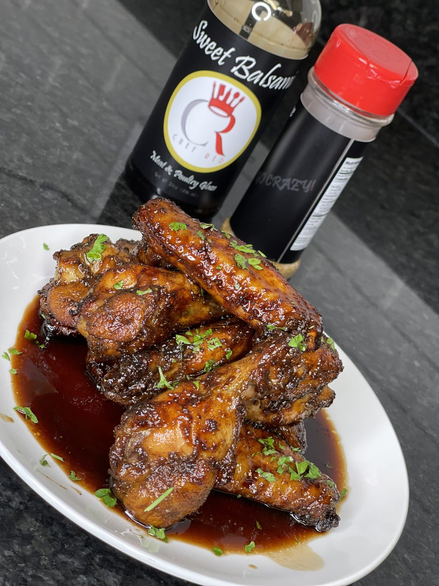 _big_dripper's tweet photo. In real life. Never thought I’d be making my own products, rt for me. I want y’all to go purchase my seasoning &amp; glaze. Both GO CRAZY❗️ https://t.co/o1NaFEhwoU