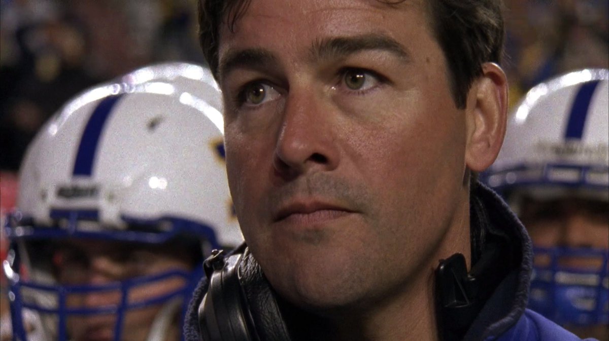 txforeverpod's tweet image. Our newest buddy @erinmallorylong from @BOFPodcast and @LivTyler doppleganger, joins us this week for STATE! There's tears and cheers, flare cut jeans, some epic *smooches*, Austin skylines, and Erin gets the #GameBall for getting our every. single. reference. Listen everywhere!