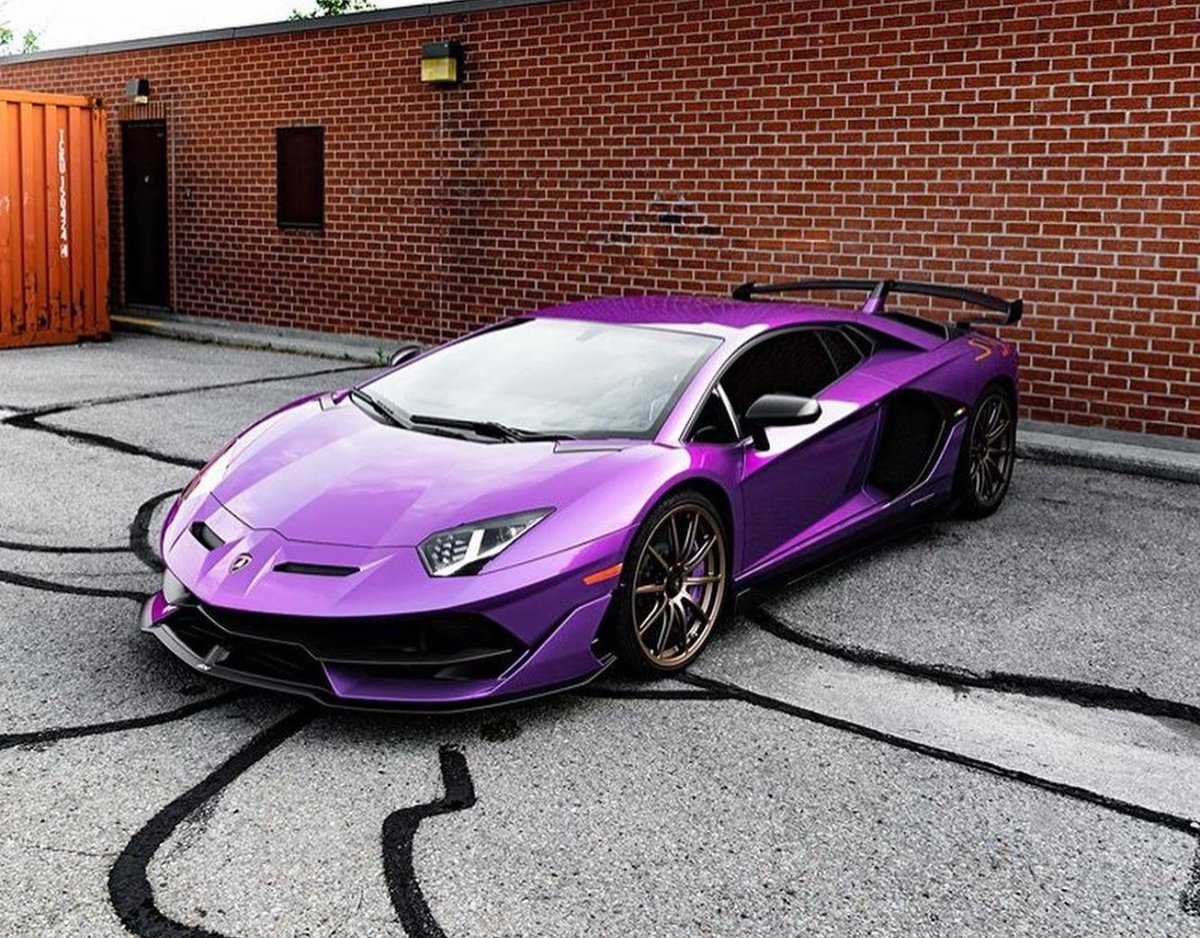 DailyLamboTM's tweet image. Speechless..