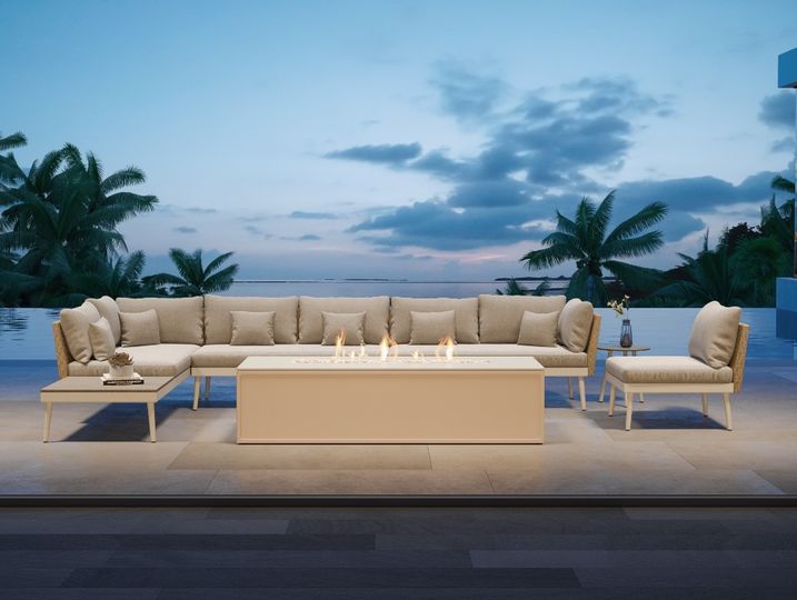 SoundCheckIncMI's tweet image. As the evenings get a bit cooler, time spent outside can still be filled with warmth, fun and friends.  We offer an array of fire tables, perfect for these crisp nights.  #soundcheckinc #fireplace #outdoors #friends #family