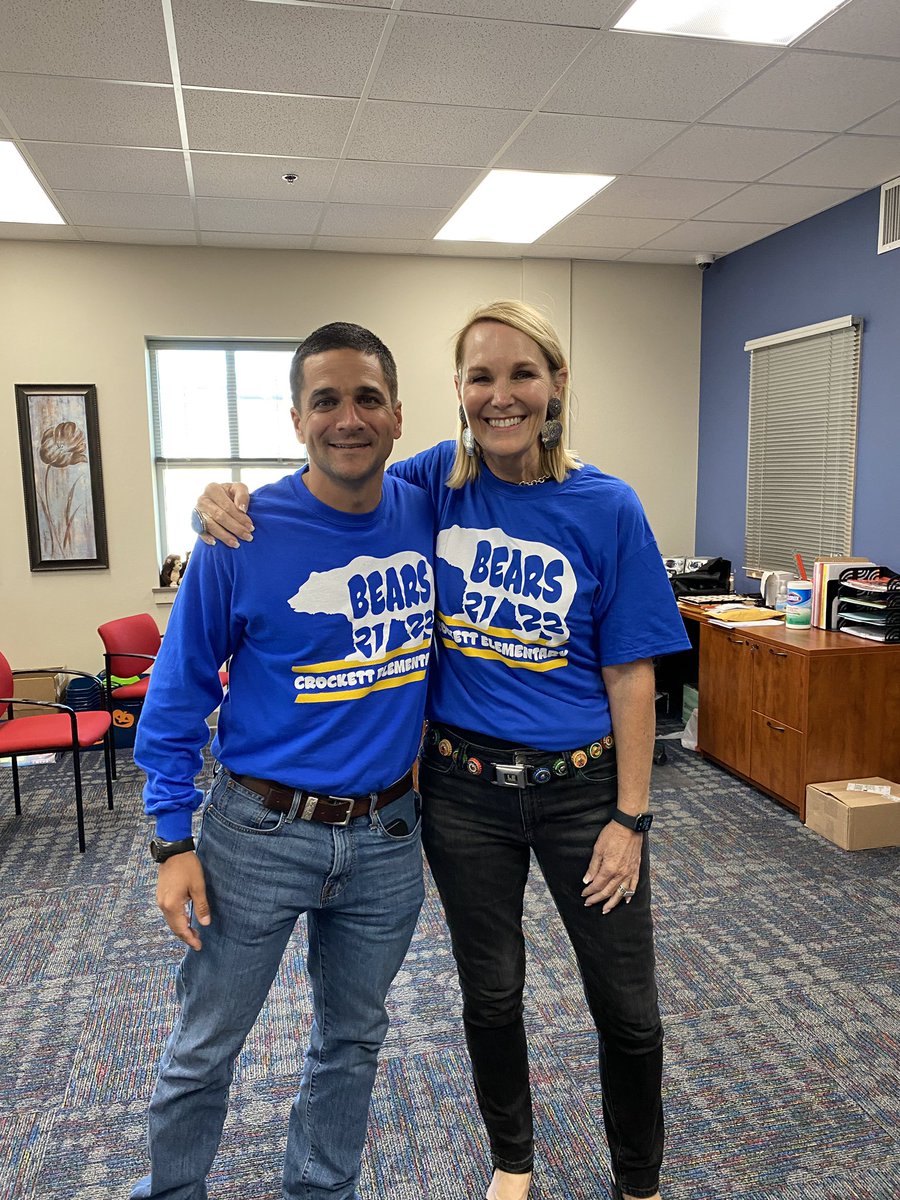 Happy Principal’s Day to these two amazing leaders!! <a href="/ClaytonHubbar02/">Clayton Hubbard</a>  <a href="/lbartonftconcho/">Lori Barton</a>