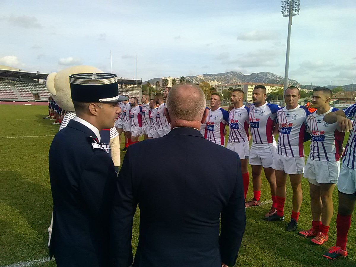 UnionPompiers13's tweet photo. Félicitations aux équipes de France de rugby des @PompiersFR , hommes et femmes, qui ont battu nos camarades de la @MarineNationale, respectivement par 36 à 10 et 26 à 12. 

2 belles oppositions jouées dans un vrai esprit sportif. 👏 https://t.co/gnH2GfYXvB
