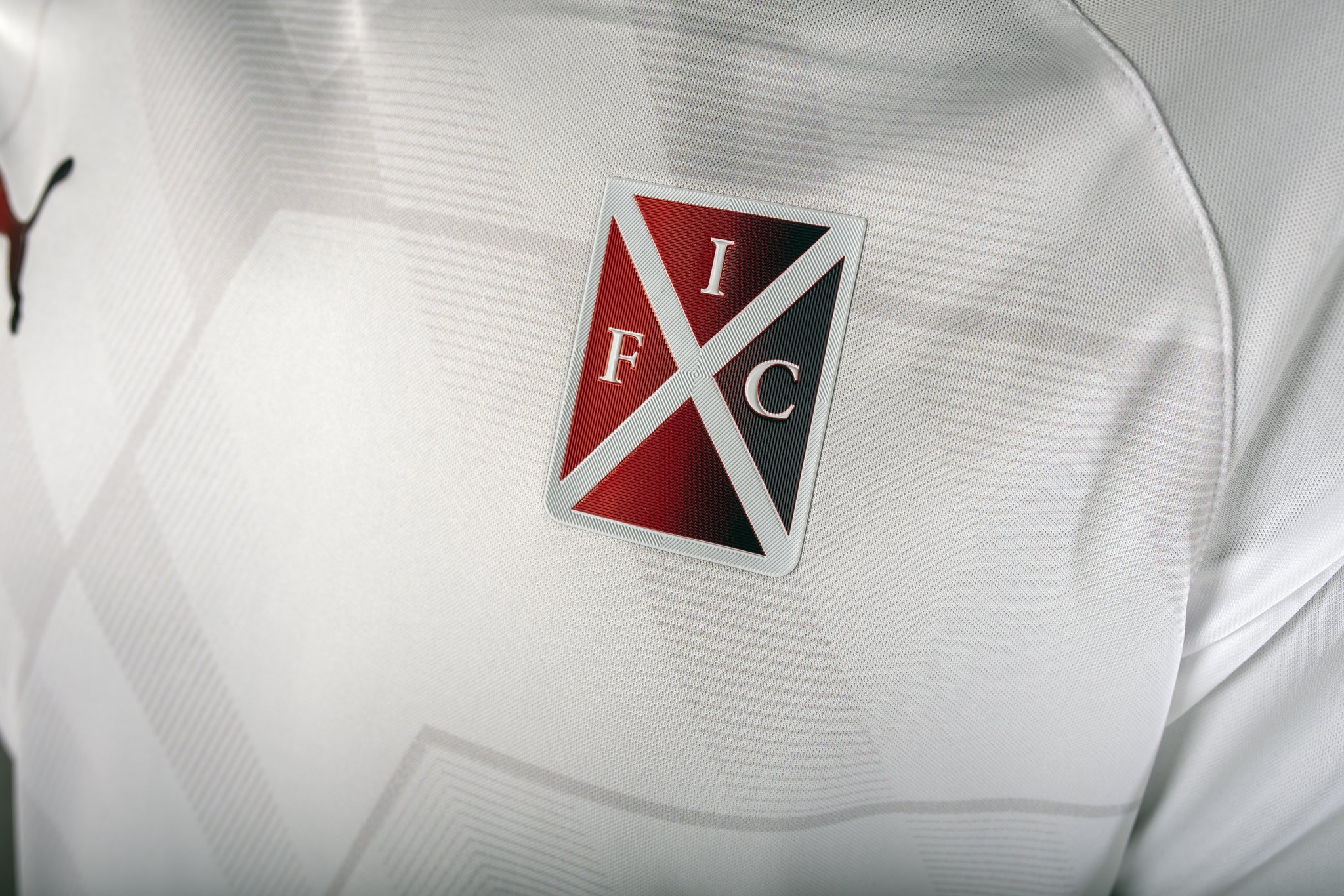 CA Independiente 2022 Home Kit