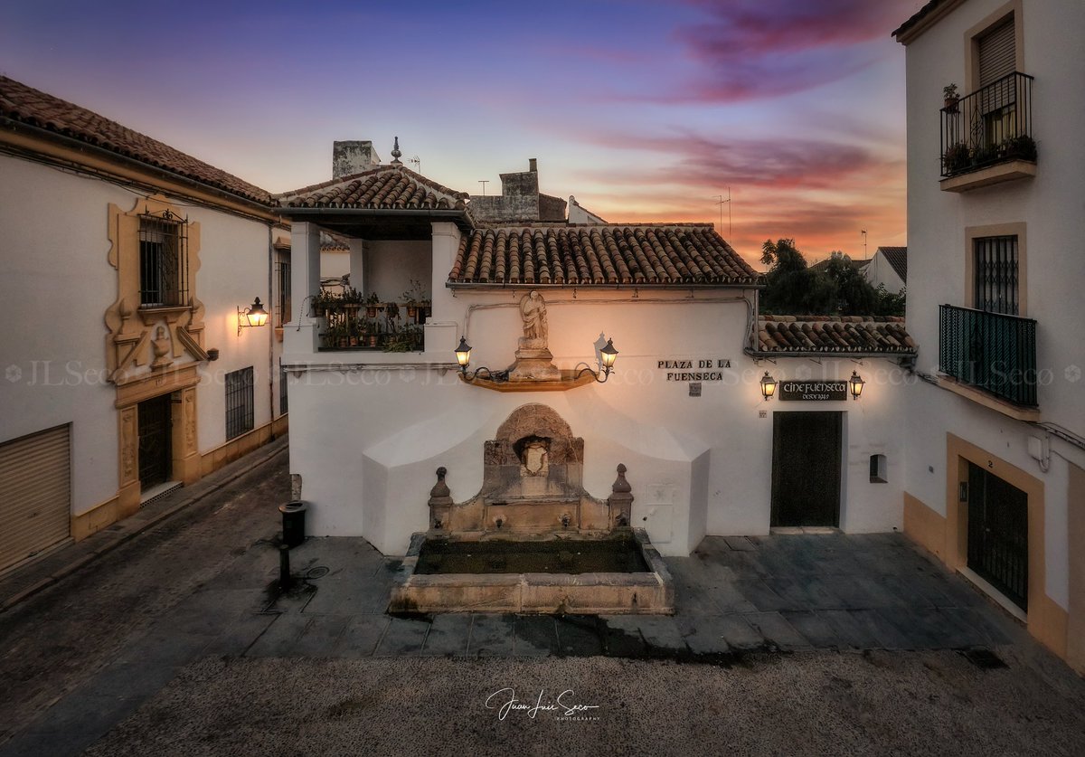 Cordoba_spain's tweet photo. ❤ El primer beso se da con la mirada...

#CórdobaEsp https://t.co/jPnH10dsGb