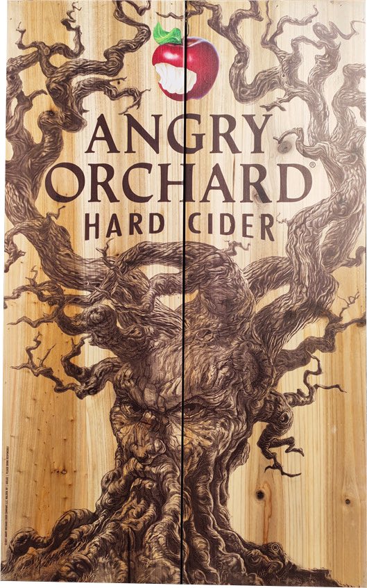AngryOrchard's tweet photo. It’s that time again. Freaky Friday.

This week you can win an Angry Orchard dartboard. Yes, you heard that right… an Angry Orchard dartboard 🎯

To enter (3 winners):
🍎 Must follow @AngryOrchard 
🍎 Retweet this post
🍎 Do the Macarena in your kitchen (not actually required) https://t.co/ypi3VIEYZS