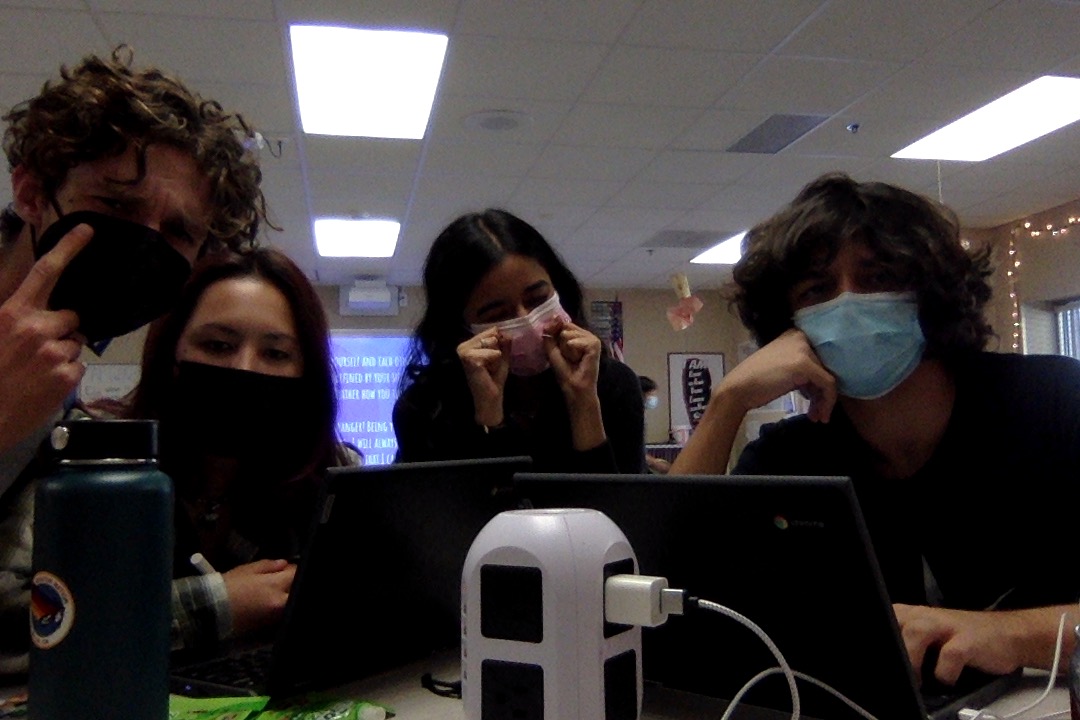 DrewM22CCA's tweet photo. last day of ap gov and we are absolutely sobbing our eyes out. thank you @CCACroft  and  @CCALaMotte  for being such amazing teachers this year. we will miss you 😭 #livelaughgov #yasspilledisOUT #votingbabes https://t.co/BPEx8efyCQ