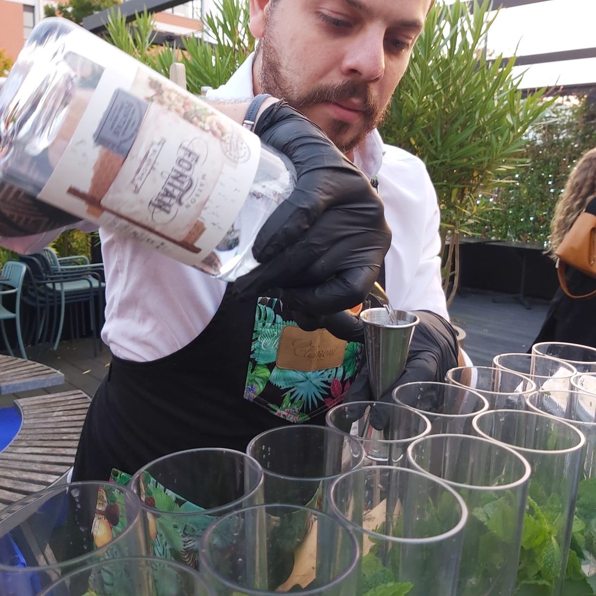 ArmagnacNews's tweet photo. Quand la Maison #Fontan séduit les #bartender avec ses #armagnac à #Rennes. 
#spirit #cocktails #mixology #bar #restaurant #caviste #gers #landes #lotetgaronne #occitanie #bretagne #whisky #cognac #rhum #gin #calvados #gascogne #eaudevie #cigar https://t.co/jk7MlsjSyg