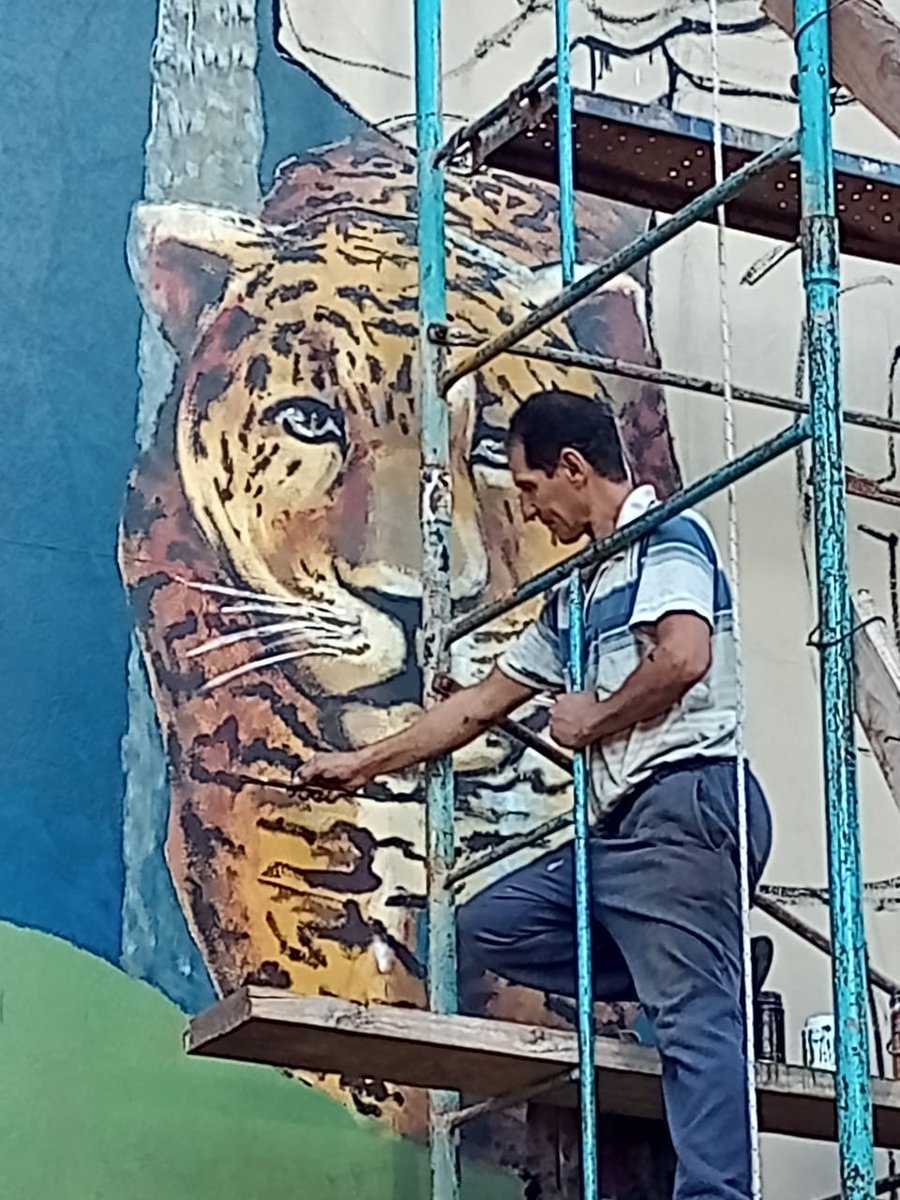 MuseoCambas's tweet photo. Gracias Gerónimo Rodriguez por las fotos y hermoso mural!!!
#MuseoCambas #GeronimoRodriguez #mural #acheguayaki https://t.co/akVdQrPgtl