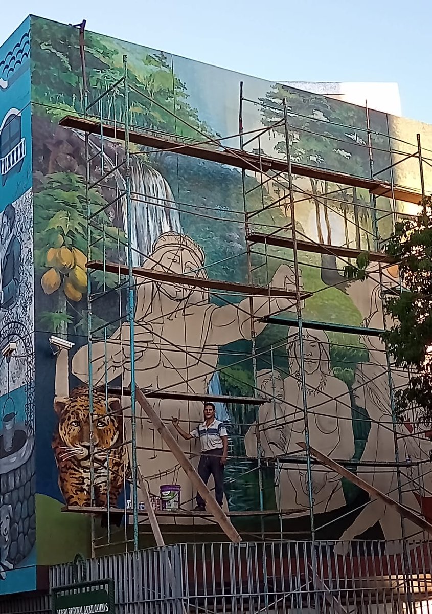 MuseoCambas's tweet photo. Gracias Gerónimo Rodriguez por las fotos y hermoso mural!!!
#MuseoCambas #GeronimoRodriguez #mural #acheguayaki https://t.co/akVdQrPgtl