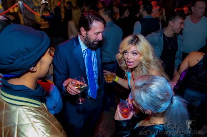 Thank you @industrybyrick for posting your pictures from @XRCOAwards . https://t.co/cZ1oECJtcH<a class="tags" target="_blank" title="On Twitter" href="/?out=eyJ0eXAiOiJKV1QiLCJhbGciOiJIUzUxMiJ9.eyJpYXQiOjE3MjEyMzMxMzUsImlzcyI6InR3cG9ybnN0YXJzLmNvbSIsIm5iZiI6MTcyMTIzMzEzNSwiZXhwIjoxNzUyNzY5MTM1LCJyZWRpcmVjdF91cmwiOiJodHRwczovL3R3aXR0ZXIuY29tL2luZHVzdHJ5YnlyaWNrIn0.-QSRYsTB-PL_nVsCTdJnA3Ps8j4n0IsdvfslKHxV2lTCt0IkwxTksHw2ODxPsTANdzGOtp1wDZjpOTLbEzYLng">@industrybyrick</a>