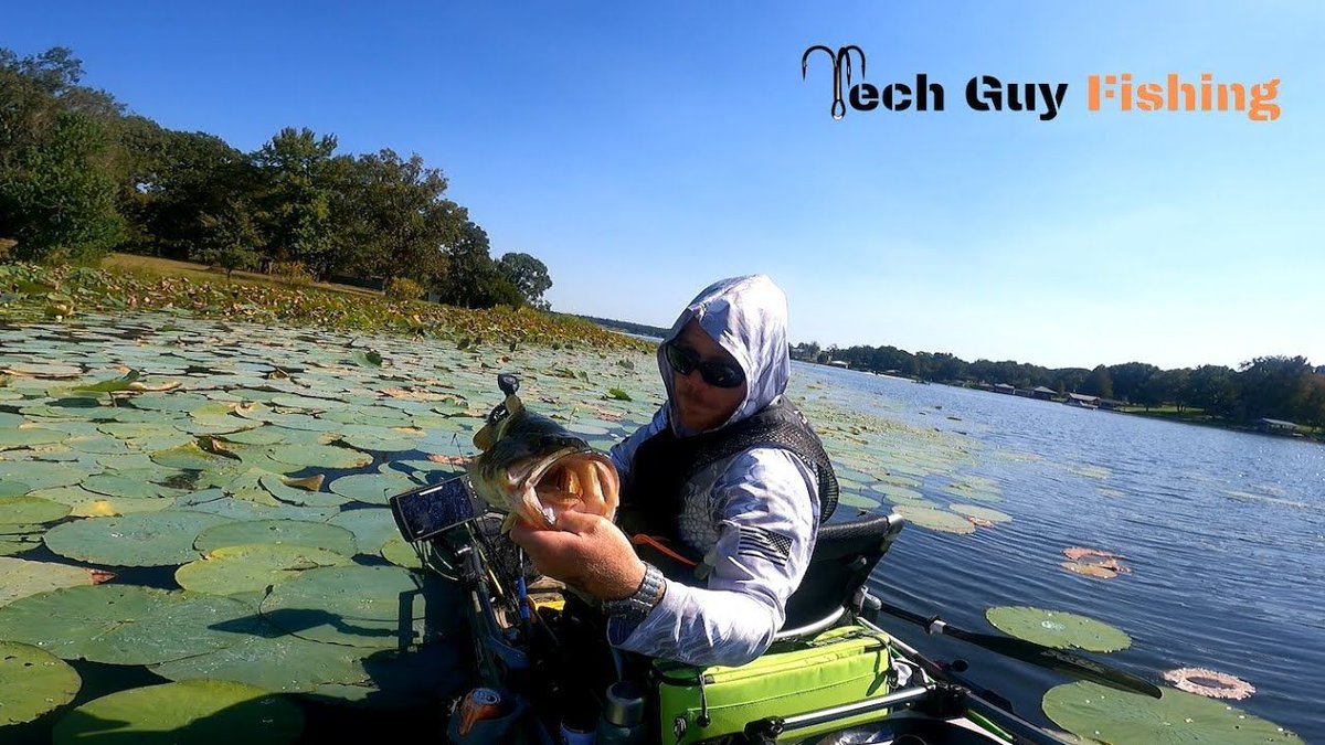 techguyfishing's tweet photo. #techguyfishing #shorts #lakeathens I love flipping pads. In the last 10 minutes of the SETXKBL Day 1 Classic, I caught a bucket mouth! Link in bio!⠀
⠀
https://t.co/UNMNW5ySsO https://t.co/1FITmqJUKh
