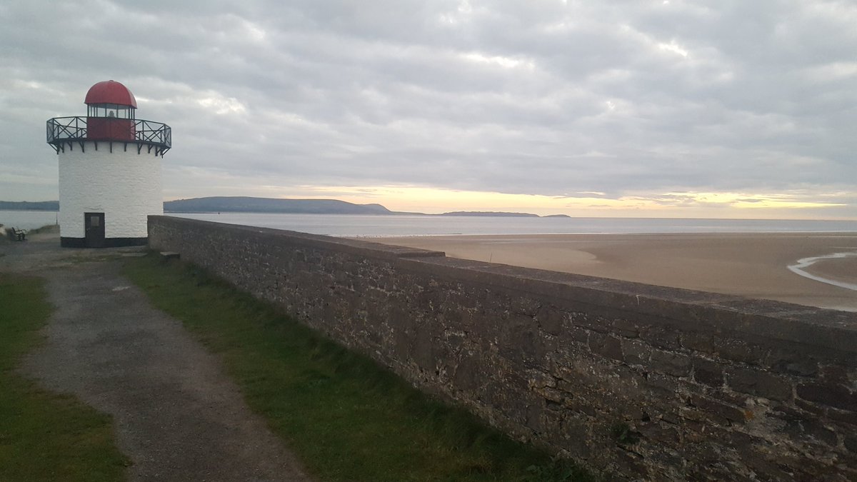 darrylevz's tweet photo. Nearly dark!!! https://t.co/ByJByWd9kK