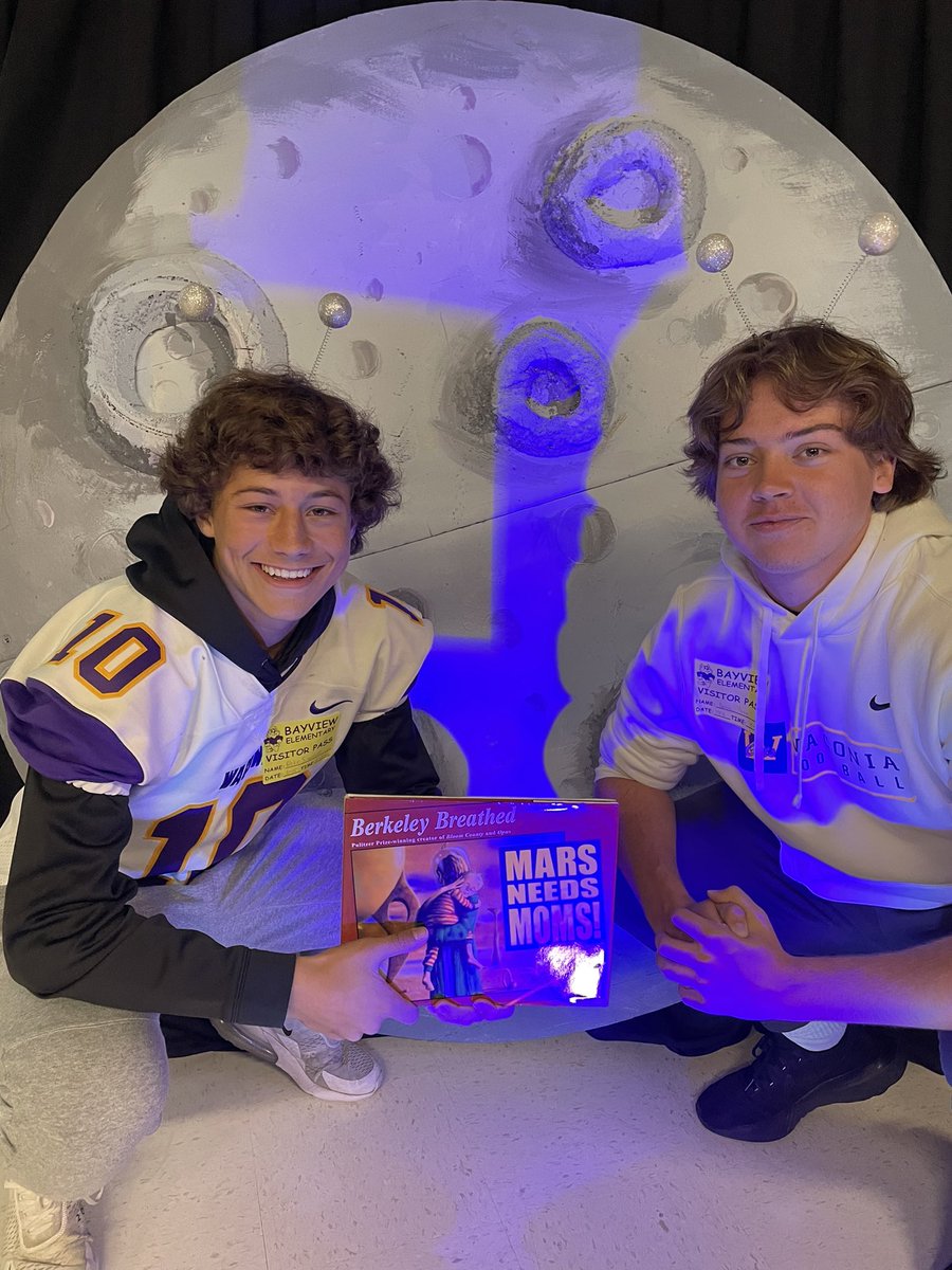 Bayview Mystery Readers!! We love our high schoolers! #WEareONE10