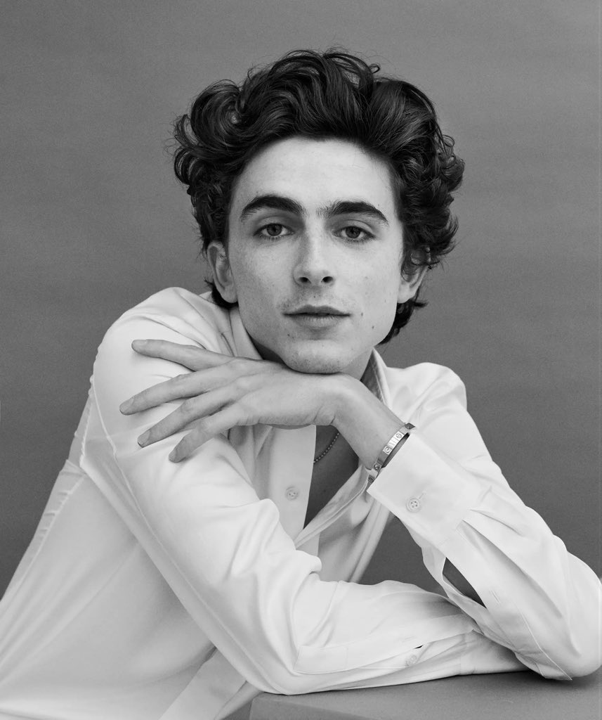 tchalametupdate's tweet photo. I’ve partnered with @YourCelebMags to give away one copy of Timothée’s cover of TIME Magazine!

Follow these steps to enter: 

✓ RT this tweet 
✓ Follow me &amp; @YourCelebMags

This is an international giveaway! 🌍 Winner announced on October 22nd 🖤 https://t.co/qalnRZQIGW