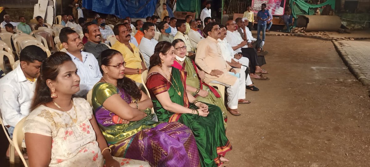 ashwinidhande's tweet photo. दणदणीत !! खणखणीत !!
उद्धवसाहेब झिंदाबाद !!
#DasaraMelawa2021
@ShivSena शाखा क्र.१२८ च्या पटांगणातून शिवसैनिकांच्या उपस्थितीत #LIVE दसरा मेळावा २०२१
#AshwiniHande
#HandeDeepakbaba
#UddhavThackeray
#AdityaThackeray
#ShivSena
#शिवसेना https://t.co/5gzHt2RqYC