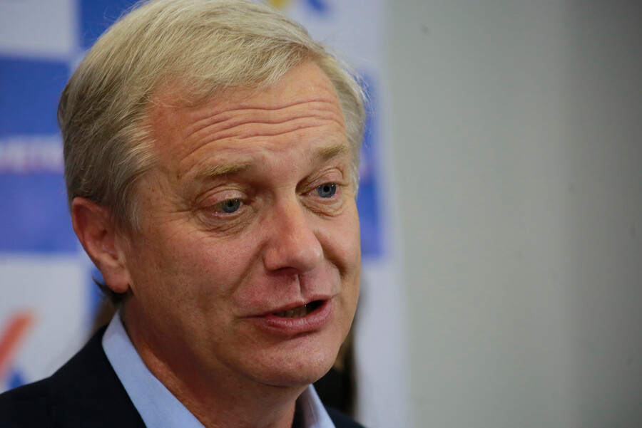 🔴 Sigue el escándalo de los aportes: Kast recibió dinero de exejecutivo investigado por Penta ▶ bit.ly/3ANpJB0