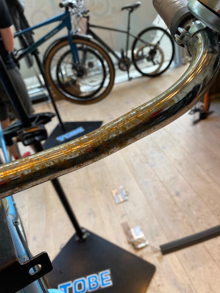 FixYourCycle's tweet photo. A neglected Dutch bike came in and we waved our magic 🪄workshop over it. #fixyourcycle
.
.
.
.
#bike #maintenance #fixyourcycle #whitecity #london #cycling #cycle #bicycle #bikeshop #repairs #londoncycling #ride #safety #fix #danger #cycle #cyclelife #rider #cyclinglife #ride https://t.co/LPqSGzRiAN
