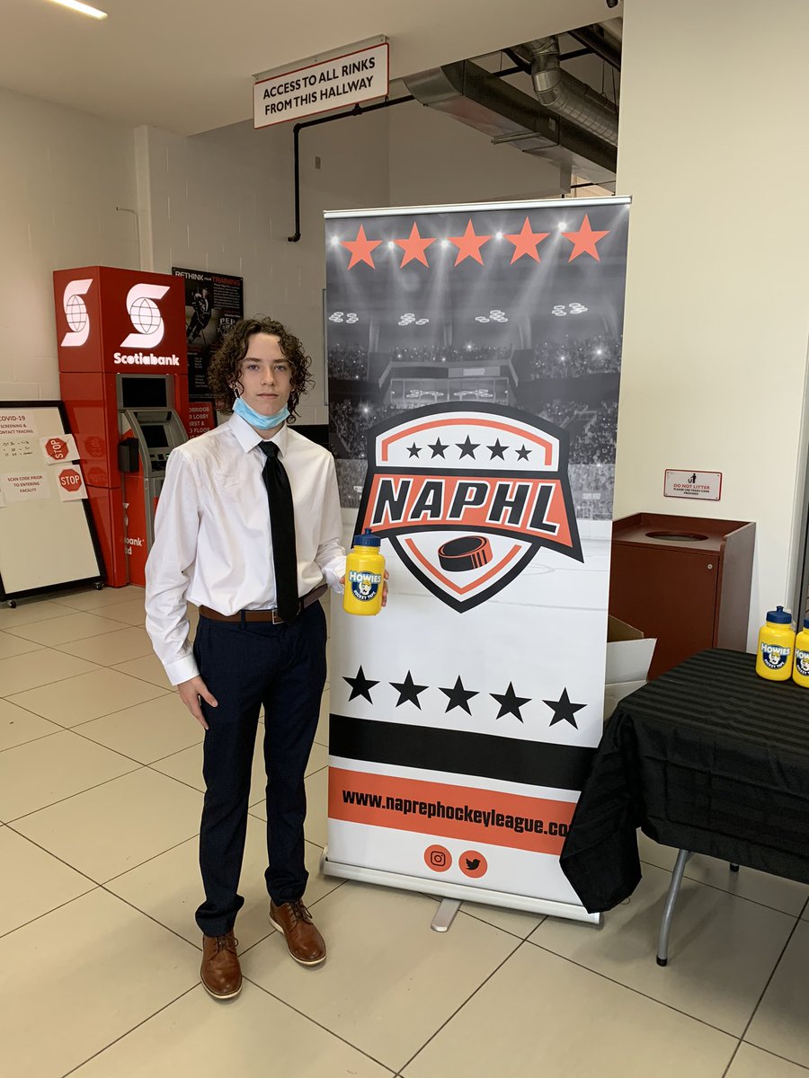 Congrats Brandon Gauthier u16 fort Erie international academy FEIA. Player of the game. Thank you Howies hockey and Pepsi for sponsoring our player of the game awards this weekend