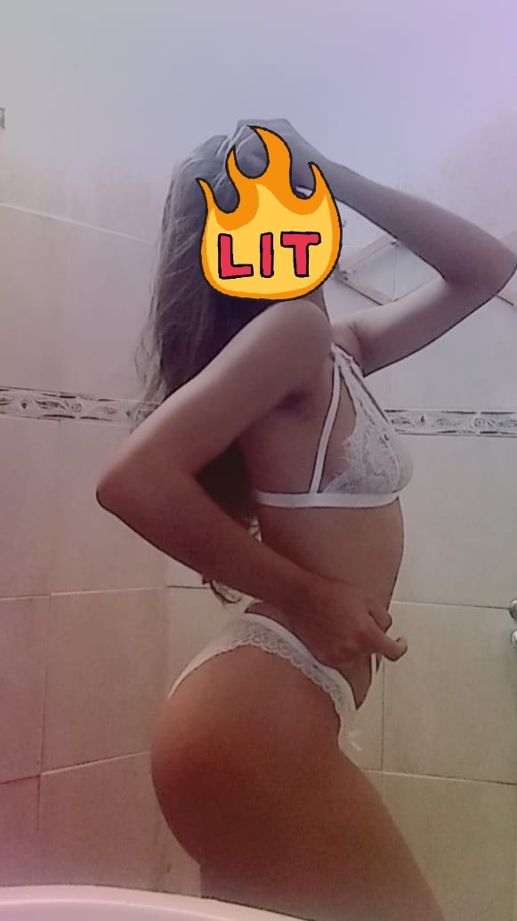 JovenesSwCcs's tweet photo. A ver que opinan nuestros seguidores de estas foto, esperamos leer sus ricos comentarios, ver sus Rt y también cuales son las propuestas para el fin de semana...#parejasswinger #swCcs #parejajoven https://t.co/JFL2BFJHxj