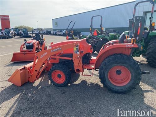 2016 Kubota L3901 

MFWD, loader, hydro transmission, rear SCV, 390 hours, 39 HP &amp; 3 point hitch, listed by @AglandCo: farms.com/used-farm-equi…

#WestCdnAg #FarmEquipment #Kubota #TractorTuesday #AgTwitter