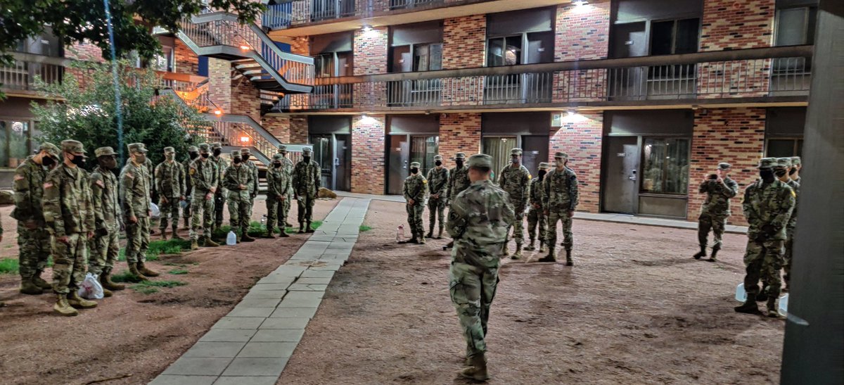 ColdCobra_7's tweet photo. Our BN Chaplain kicked off our training day with a few exercises and Suicide Prevention training.  The goal was to increase awareness of suicide risk factors and warning signs, resources available and to encourage intervention.  @ColdCobra_6 @SentinelSe7en @SentinelSix https://t.co/45Pgojj956