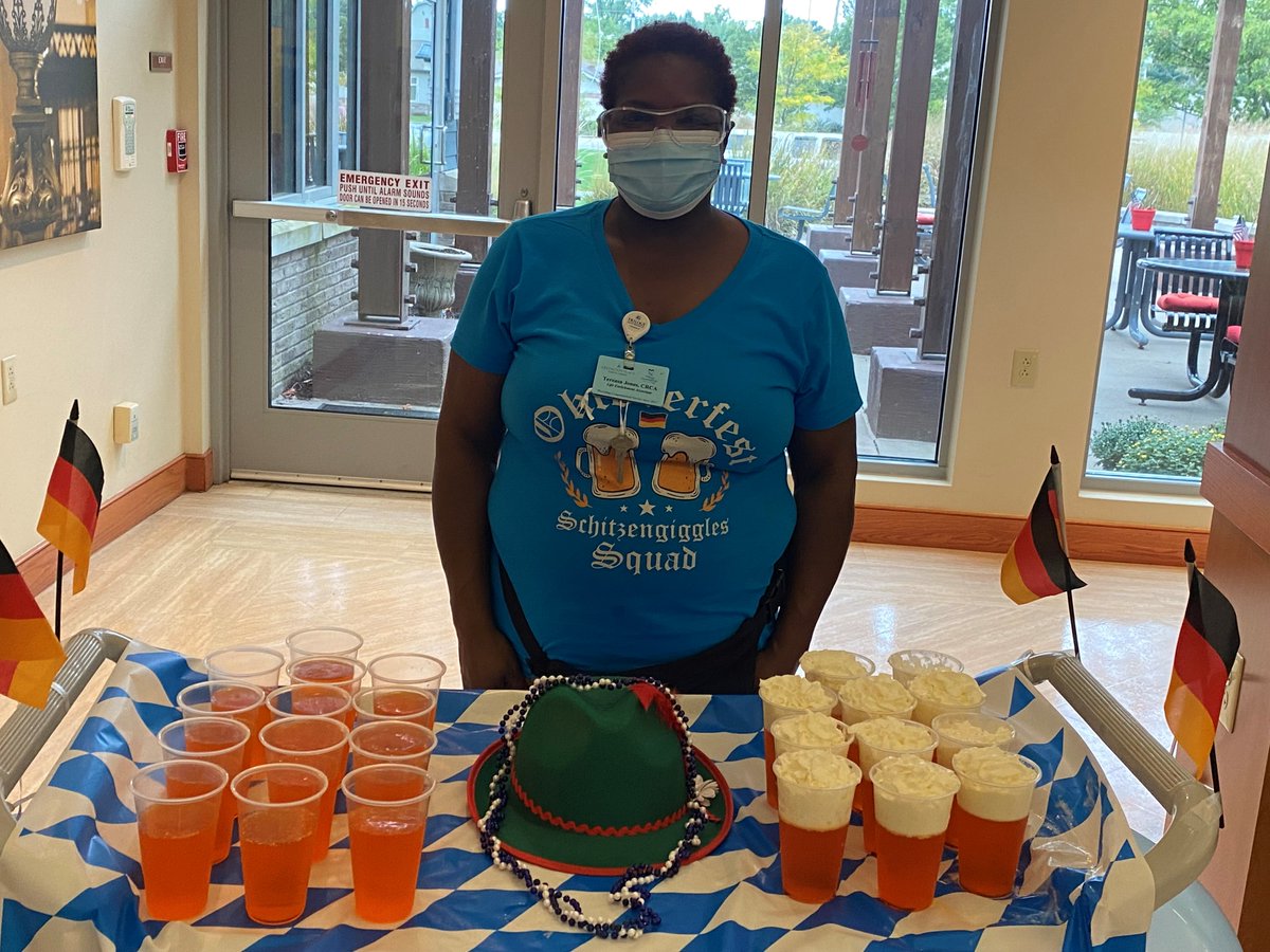 ArlingtonPHC's tweet photo. Prost! Cheers to our Oktoberfest Themed Dinner! 🇩🇪 https://t.co/JceEwV1WyM