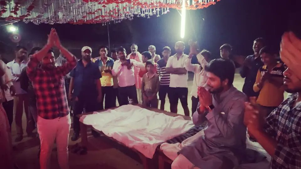 pratapINC's tweet photo. #225GarauthaVidhansabha

आज ग्राम जसवंतपुरा में अपने लोगों के बीच रहना हुआ। इतना प्रेम देने के लिए सभी ग्राम वासियों और युवाओं का बहुत बहुत धन्यवाद। मैं अभिभूत हूं कृतज्ञ हूं। 

मेरी कामना है कि समस्त ग्राम वासियों पर माता रानी कृपा बनाई रखें। 
@priyankagandhi @KaunSandeep https://t.co/RwEDFPGh57